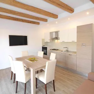  Apartment Tanaunella